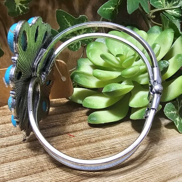 Silver Cuff Southwestern Style Bracelet. Turquoise and Red Faux Stones. NWT. - Picture 5 of 9